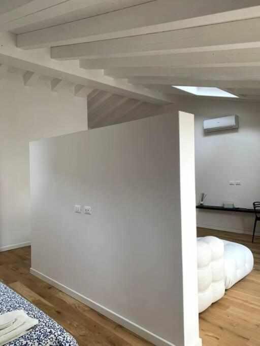 Waterfront Balcony I Grani 4 Resort Style Suite Livorno Exterior foto